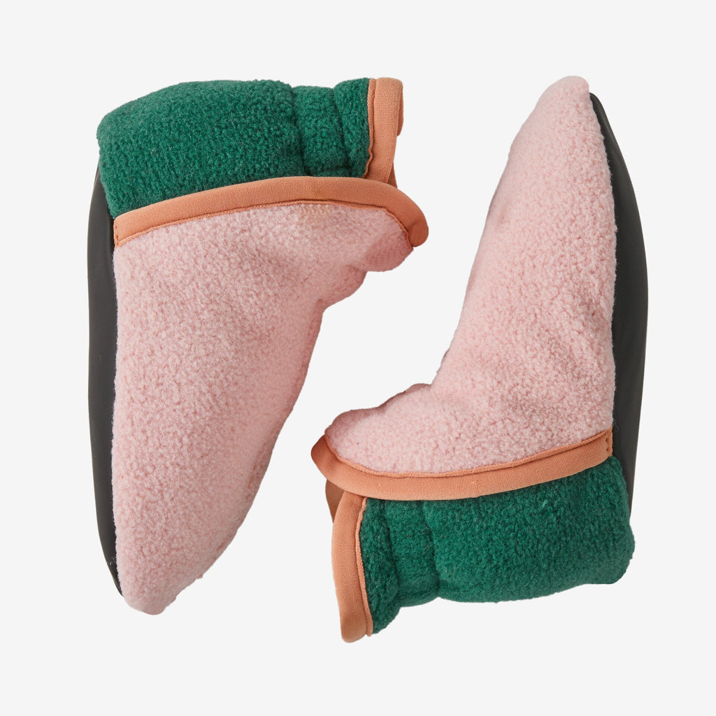 Patagonia Baby Synch Booties - Conifer Green - The Mini Branch