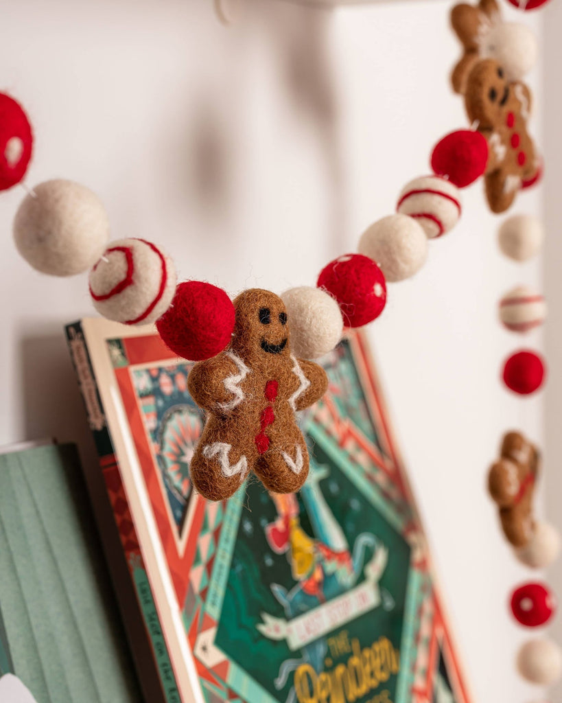 Lil North Co. Red Gingerbread Christmas Felt Garland - The Mini Branch